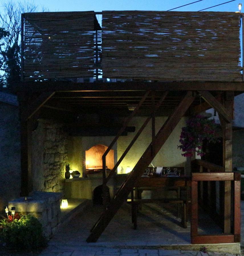 Villa Palace Peruški Exterior foto